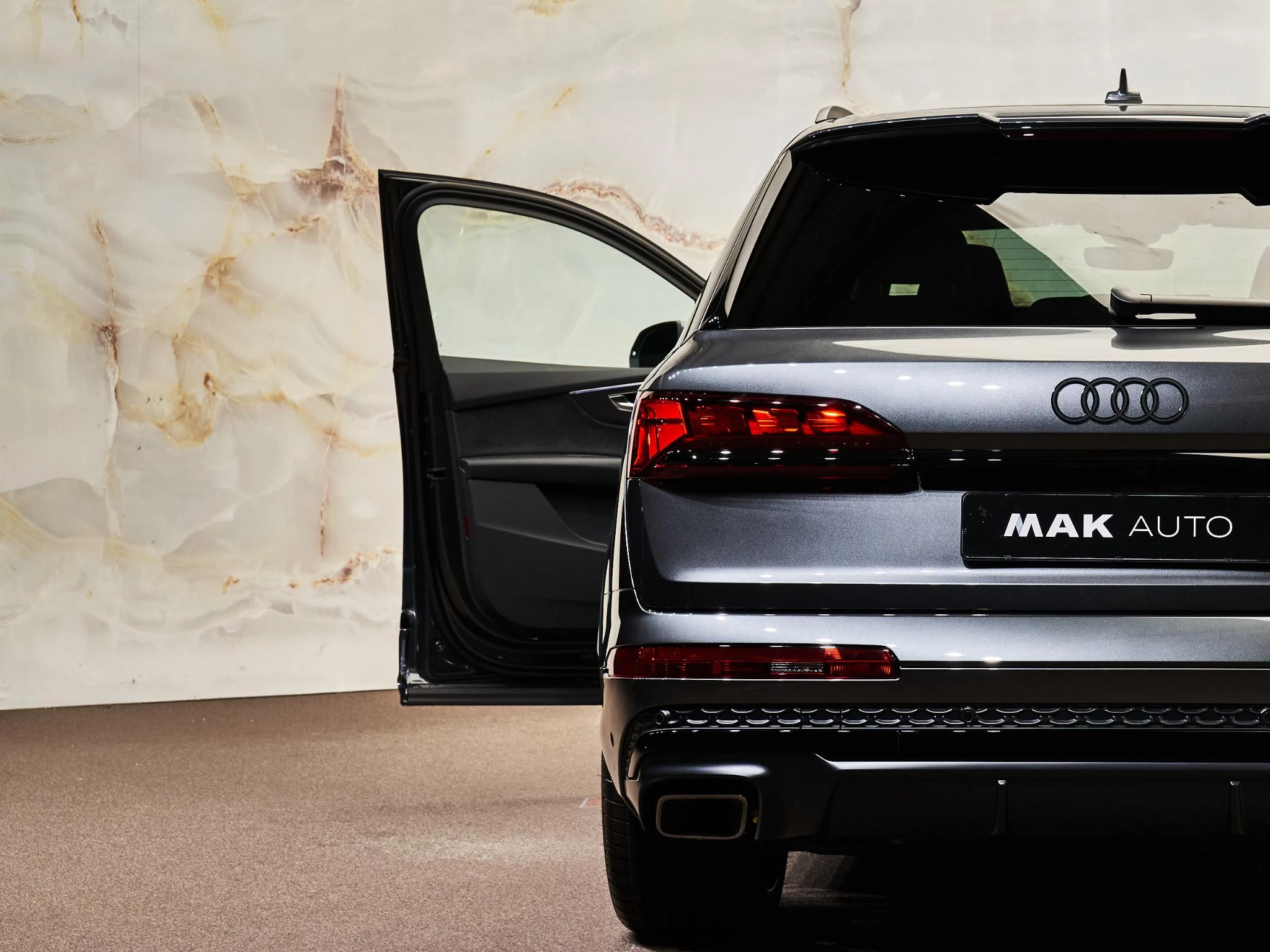 Hoofdafbeelding Audi Q7