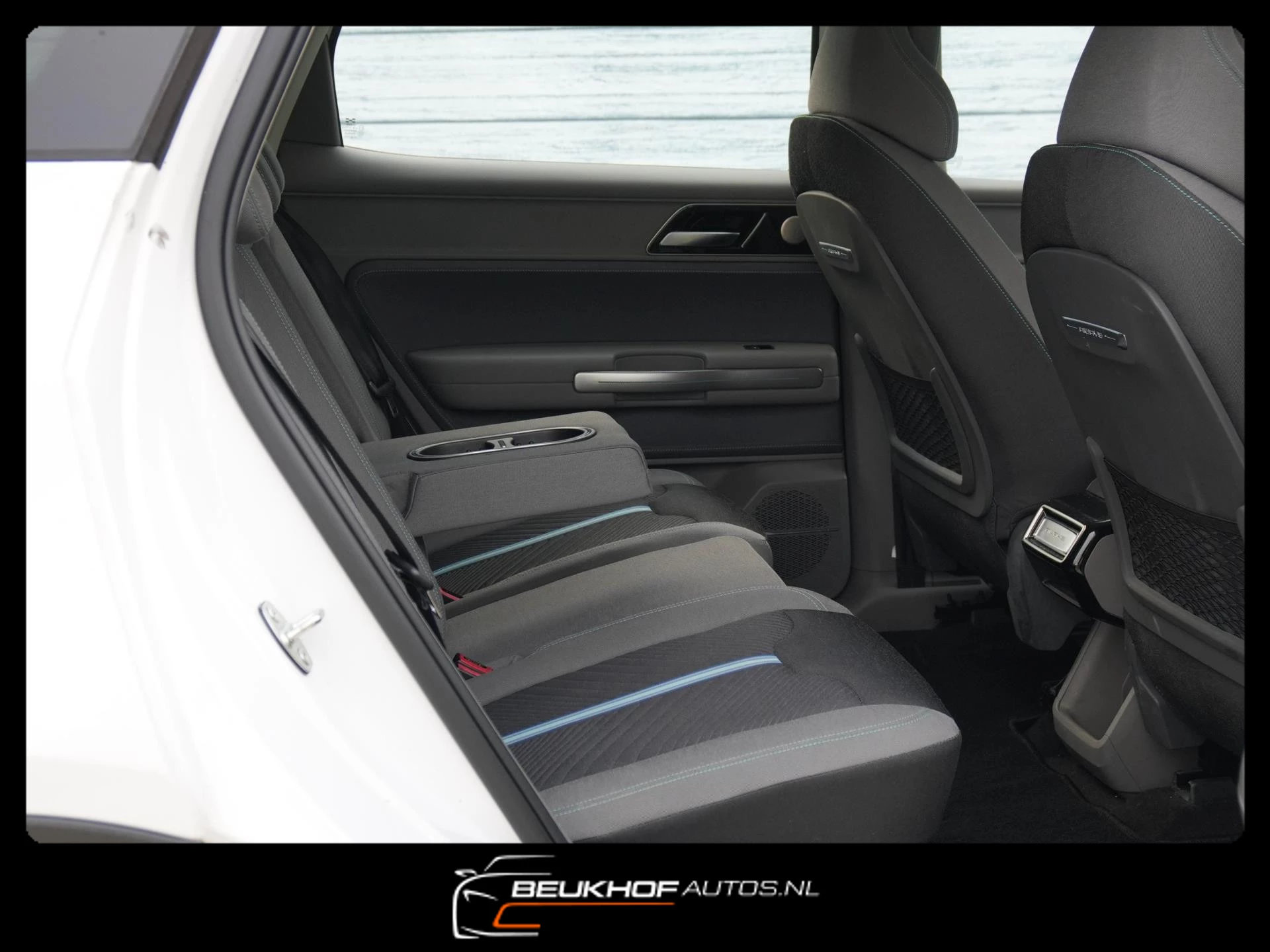 Hoofdafbeelding Aiways U5