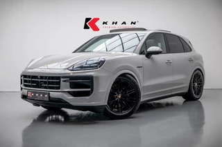 Porsche Cayenne 3.0 E-Hybrid |Pano|Krijt|SportChrono|Fabrieksgarantie t/m 2029|