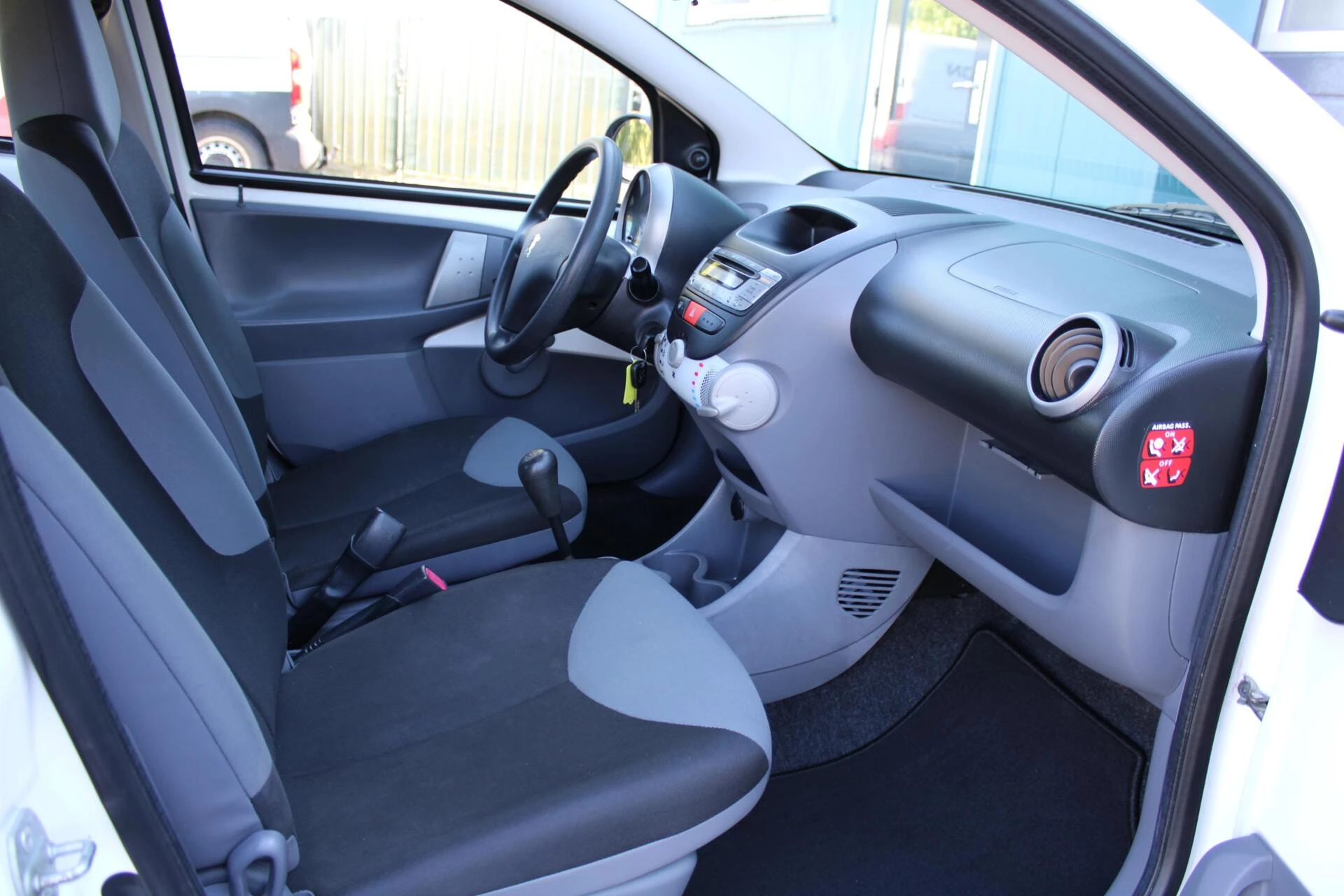 Hoofdafbeelding Peugeot 107