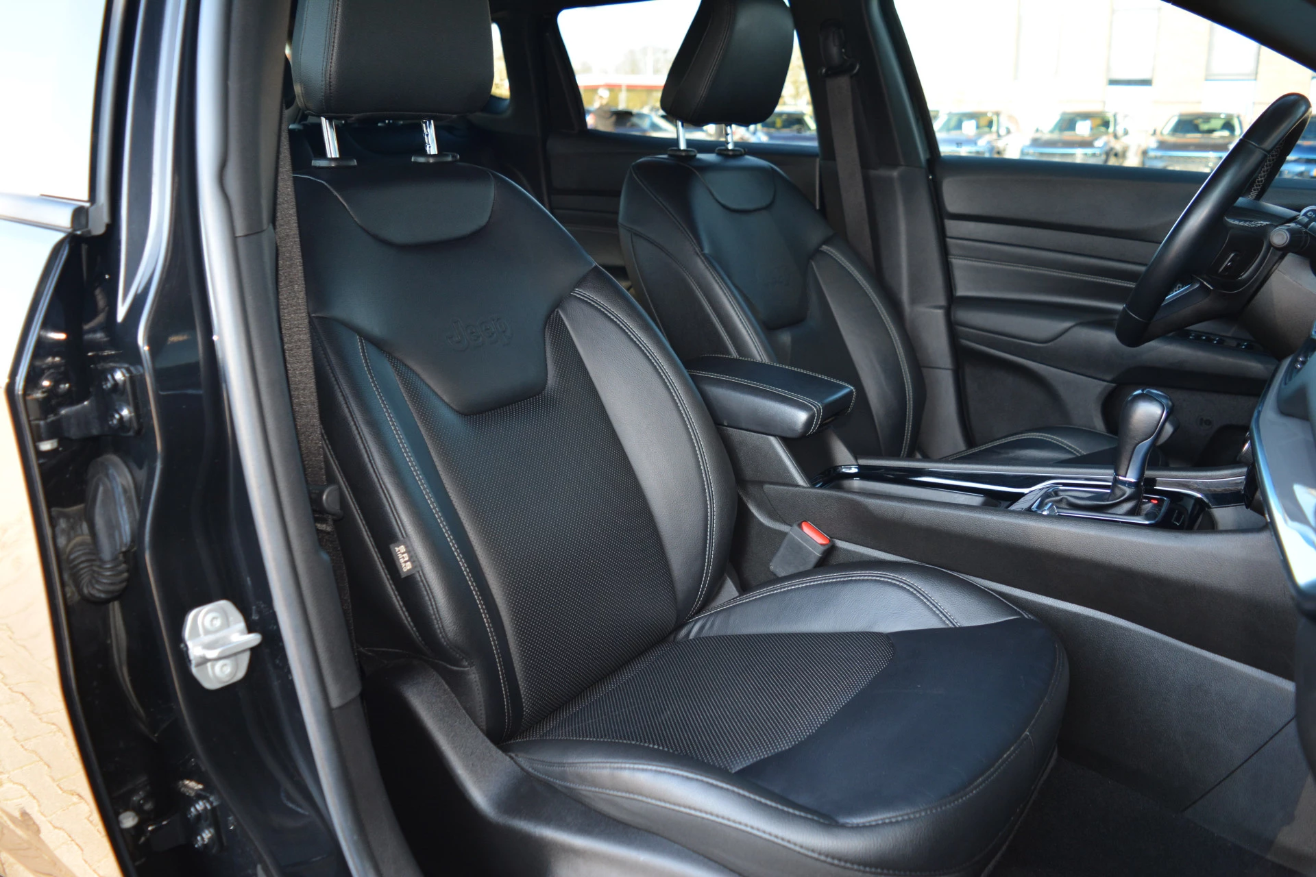 Hoofdafbeelding Jeep Compass