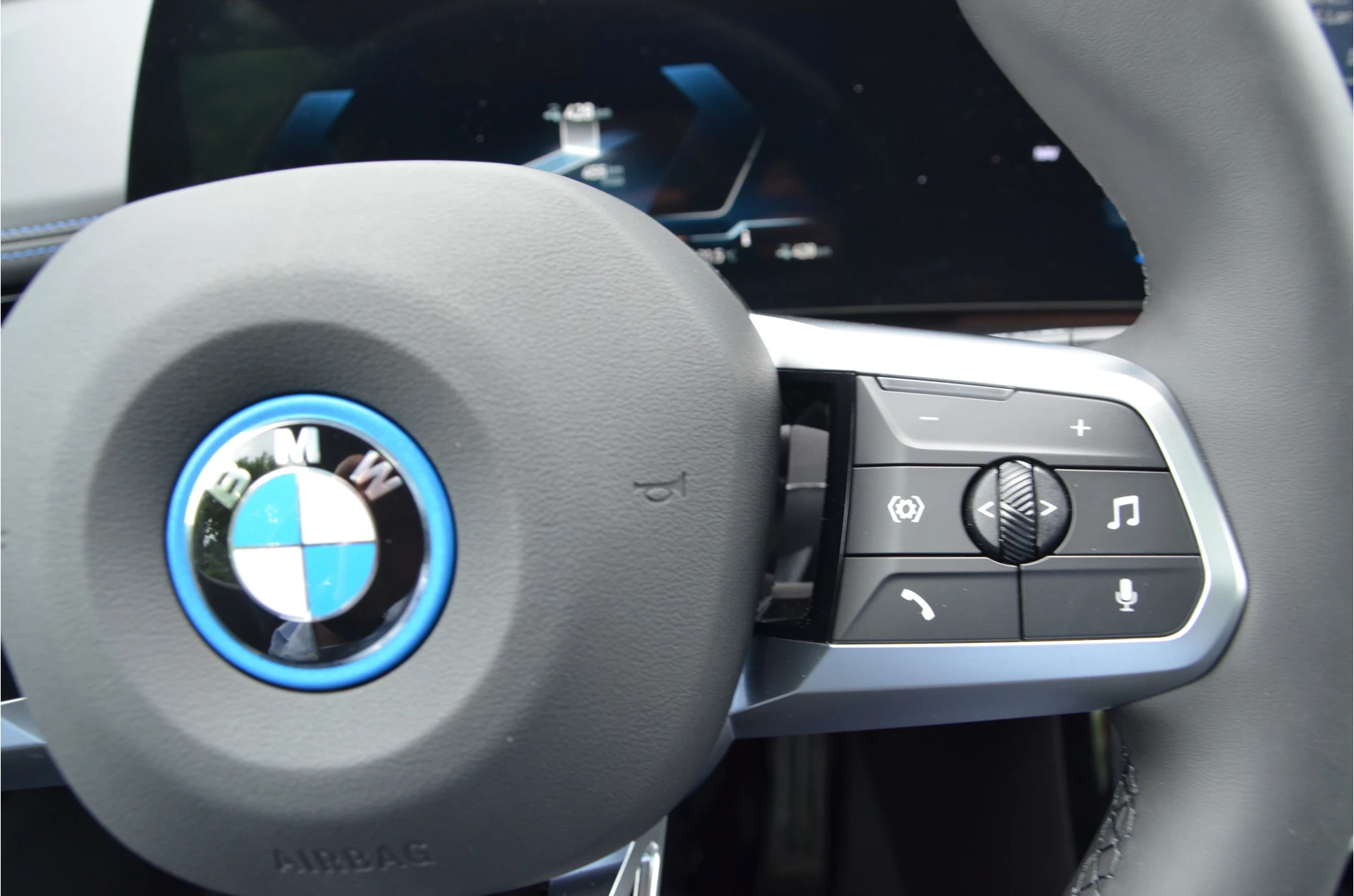 Hoofdafbeelding BMW iX1
