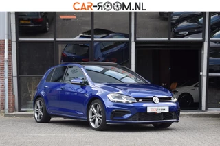 Volkswagen Golf 1.5 TSI Business R-Line Pano Virtual ACC Camera 150PK
