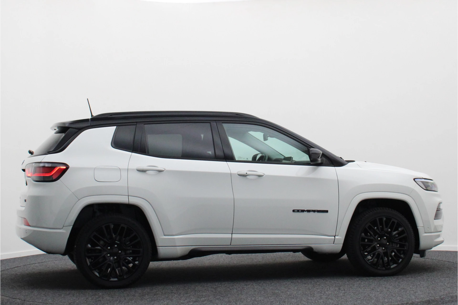 Hoofdafbeelding Jeep Compass
