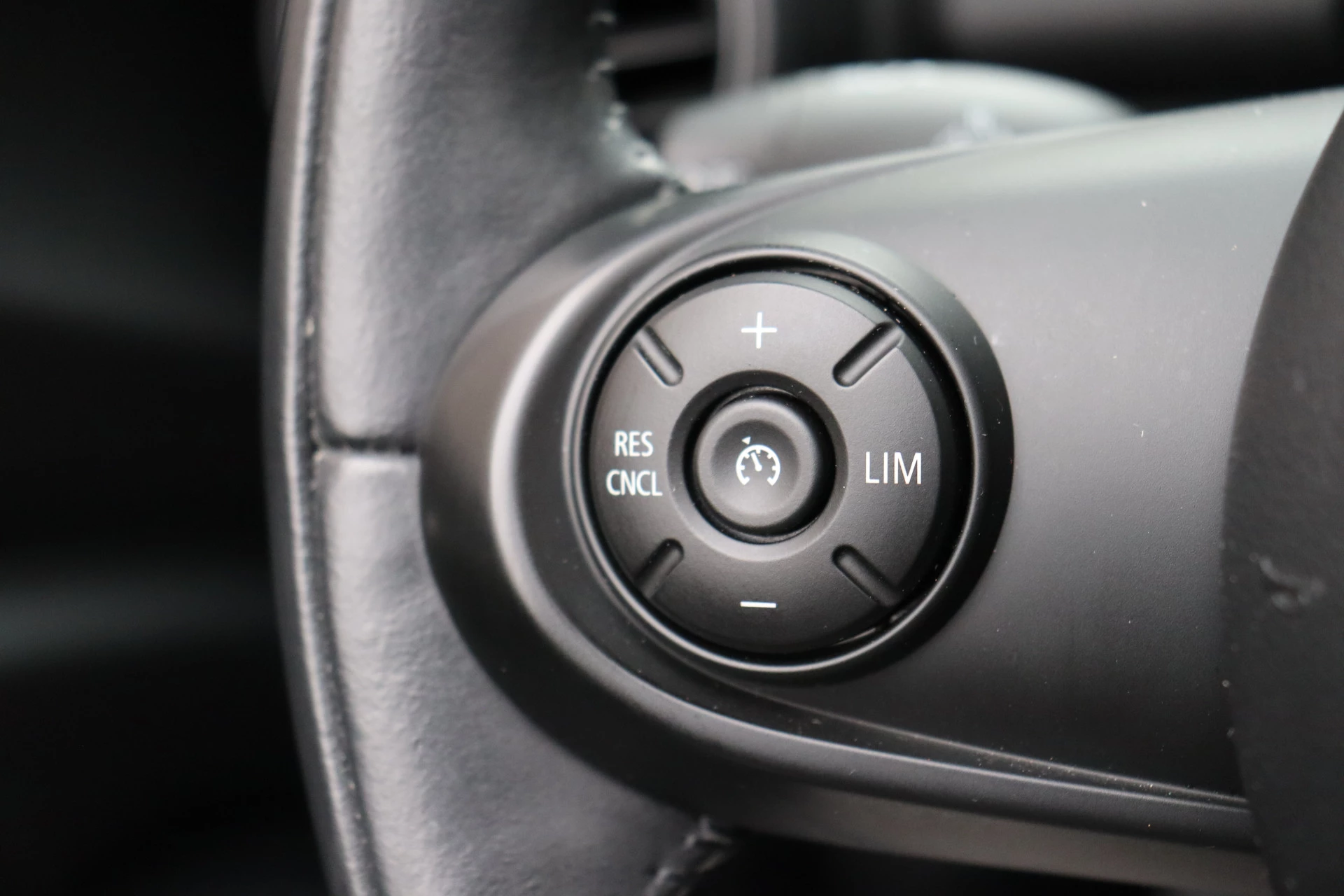 Hoofdafbeelding MINI One Cabrio