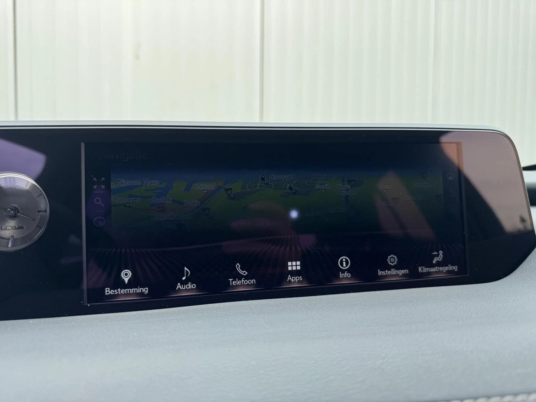 Hoofdafbeelding Lexus UX