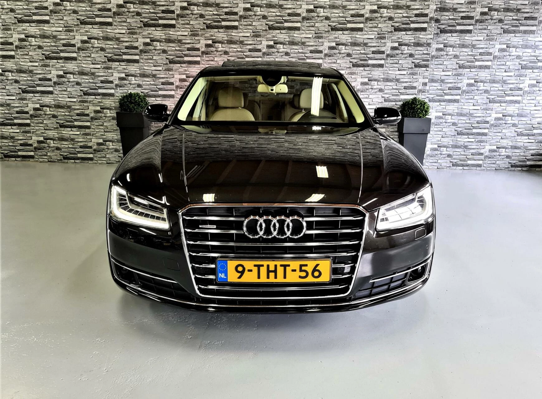Hoofdafbeelding Audi A8