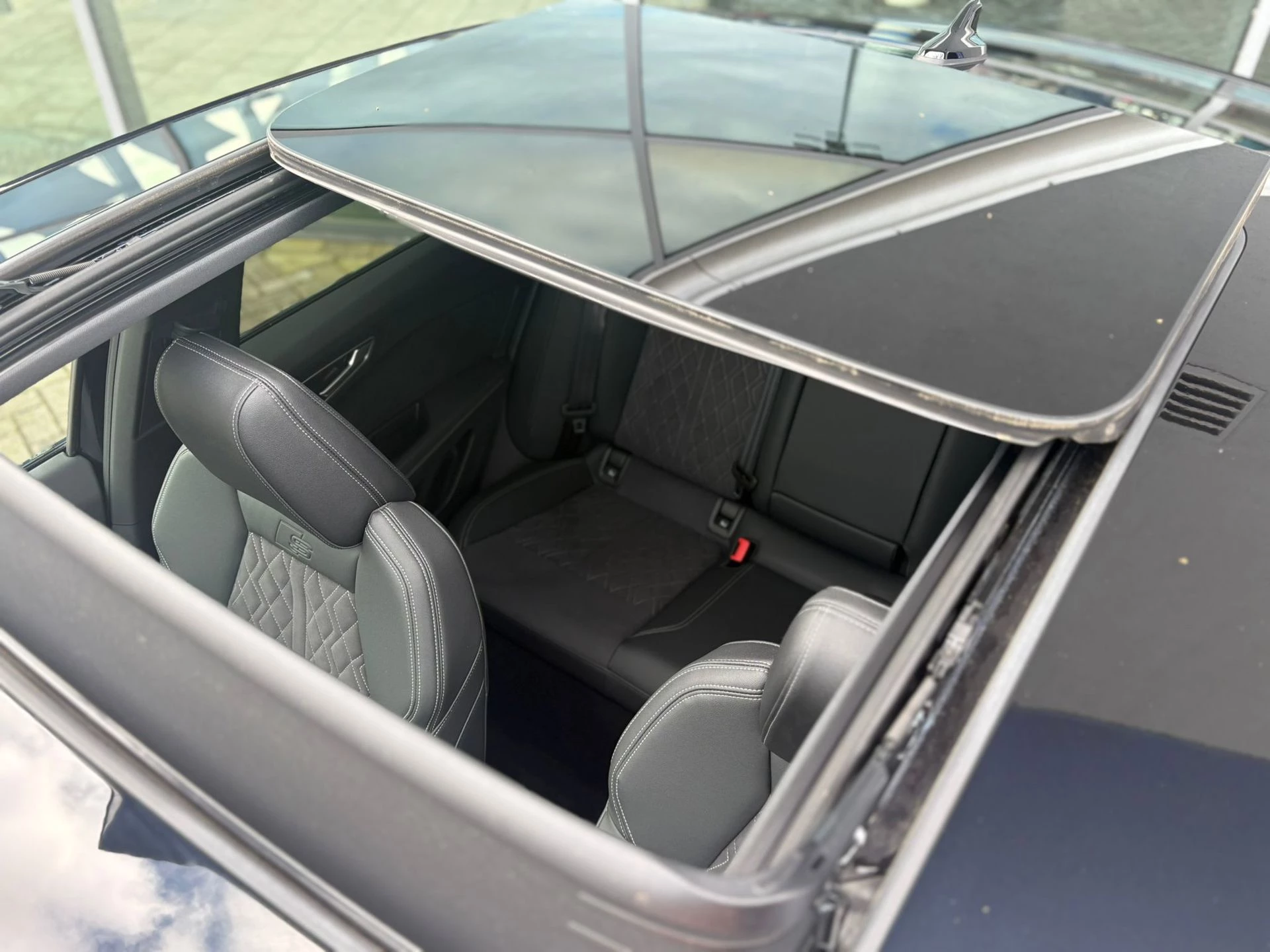 Hoofdafbeelding Audi Q4 Sportback e-tron