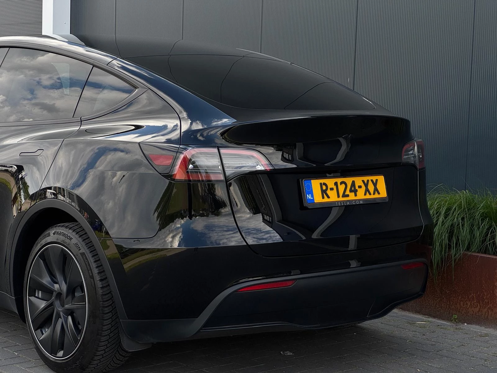 Hoofdafbeelding Tesla Model Y