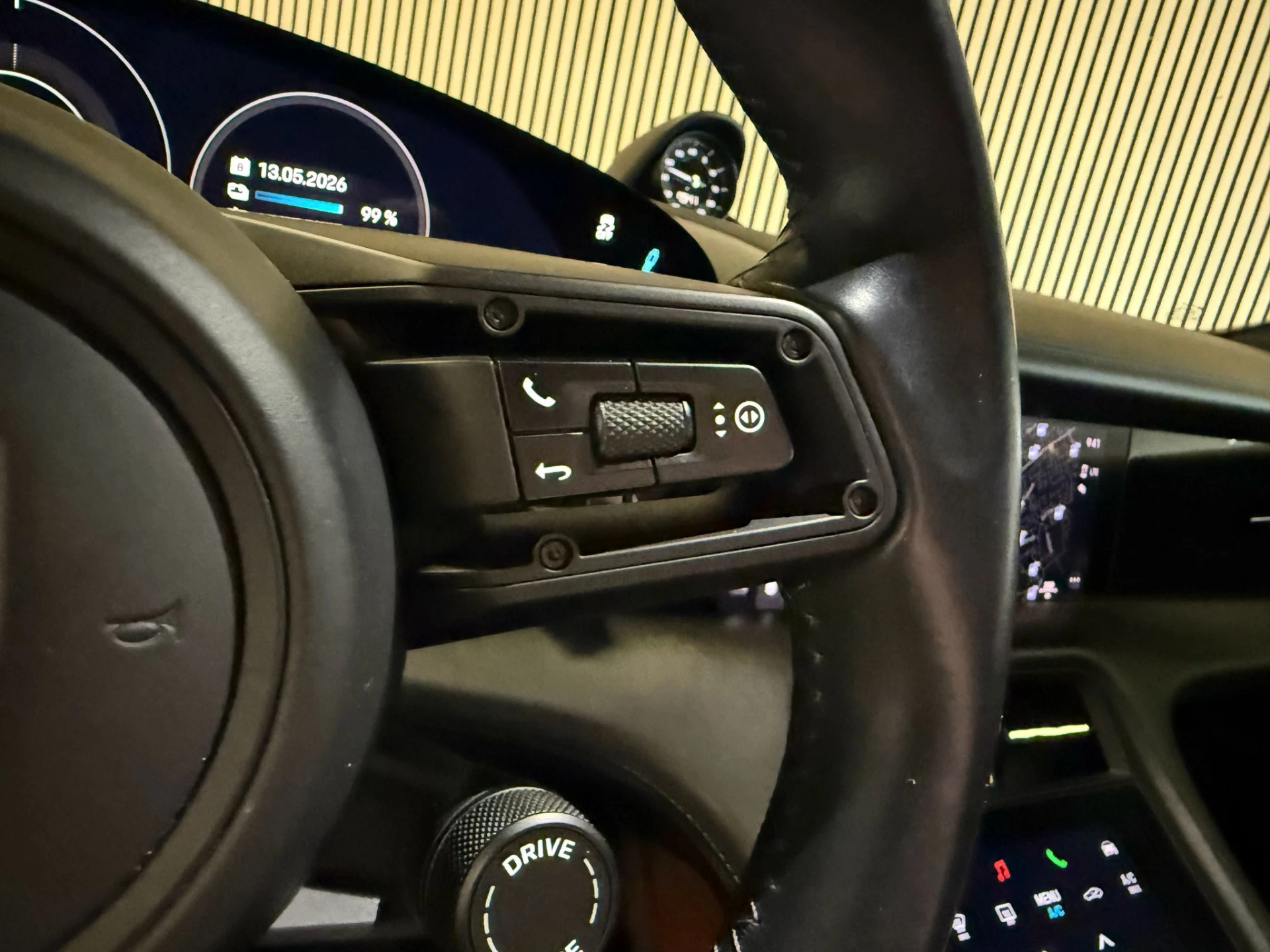 Hoofdafbeelding Porsche Taycan