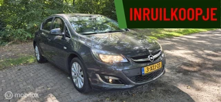 Dealer onderhouden Opel Astra 1.4 Turbo Cosmo 5 Deurs Airco!