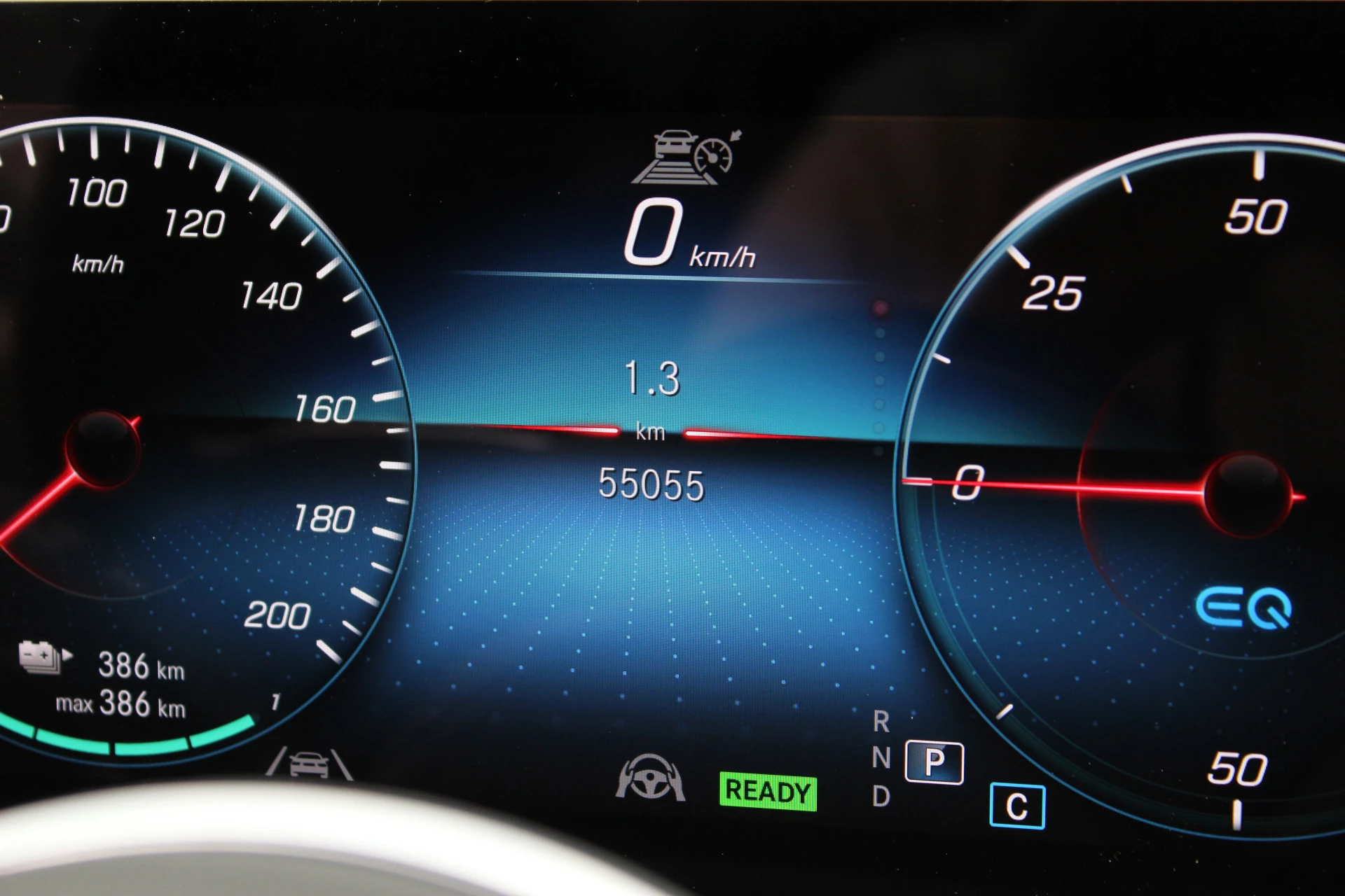 Hoofdafbeelding Mercedes-Benz EQB