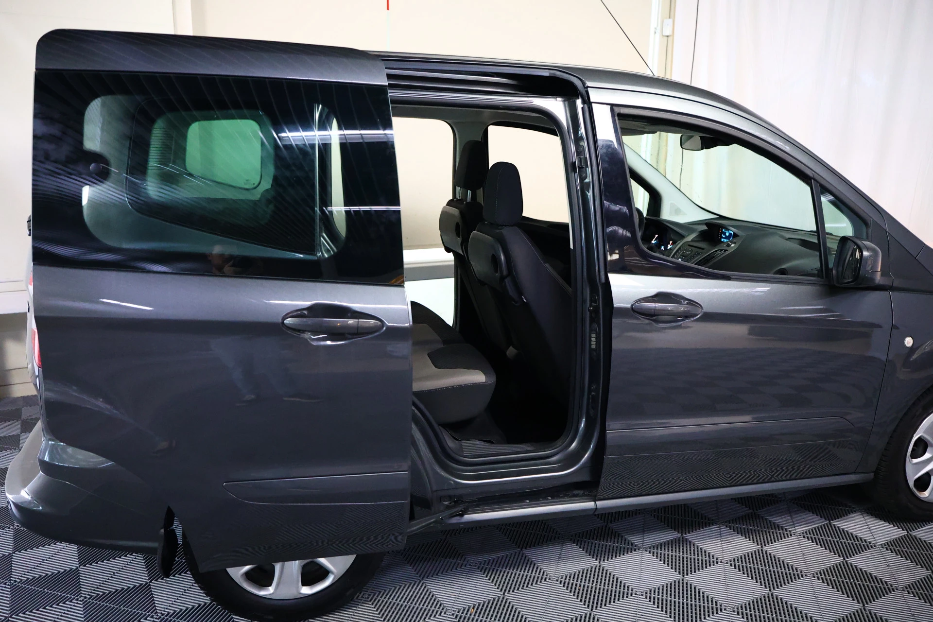 Hoofdafbeelding Ford Tourneo Courier