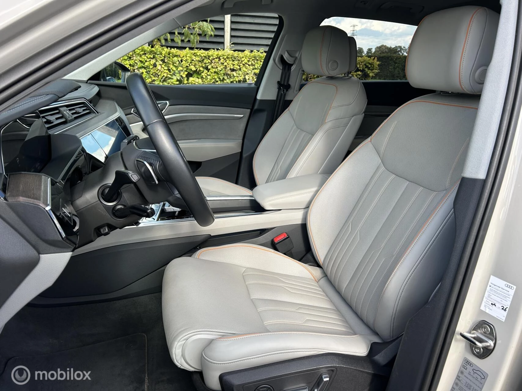 Hoofdafbeelding Audi e-tron