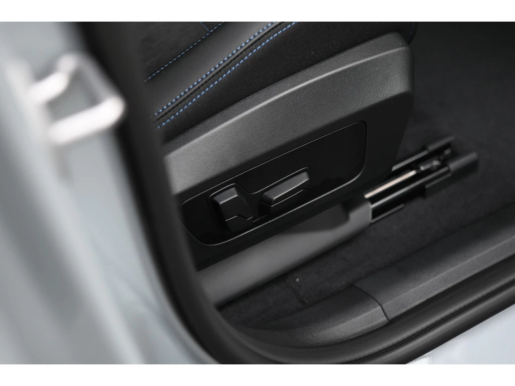 Hoofdafbeelding BMW iX2