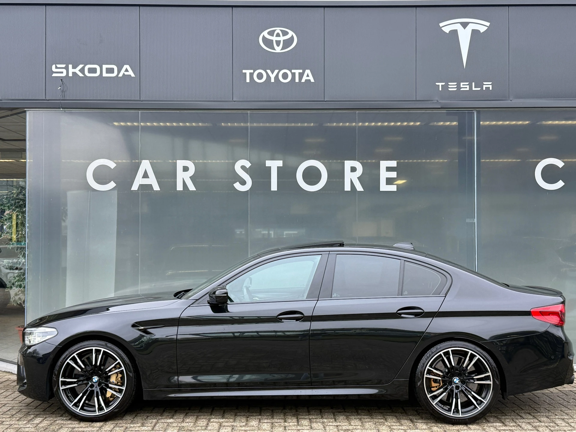 Hoofdafbeelding BMW M5