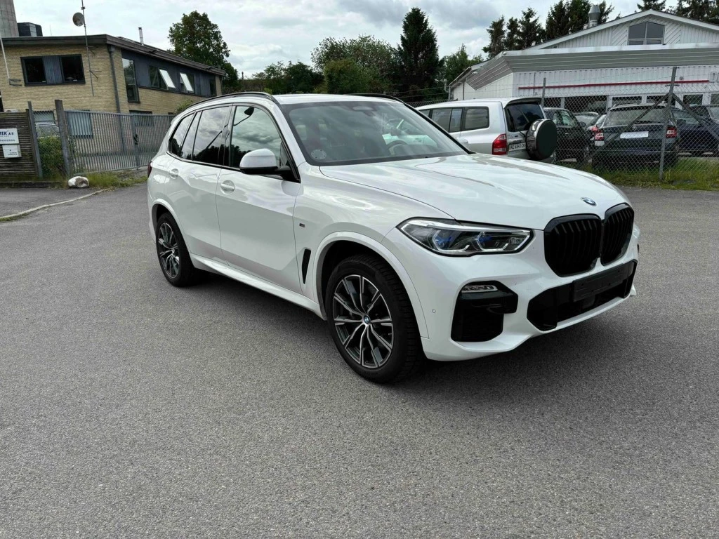Hoofdafbeelding BMW X5