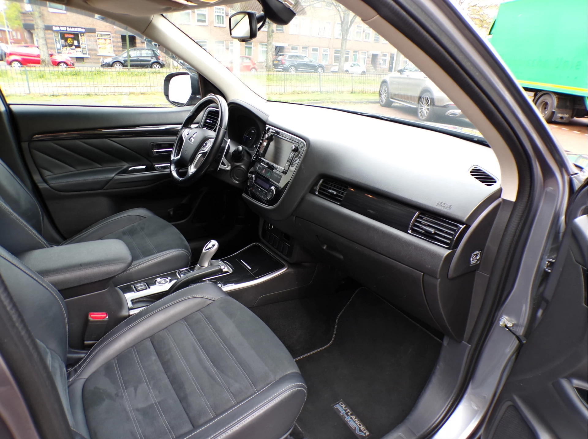 Hoofdafbeelding Mitsubishi Outlander