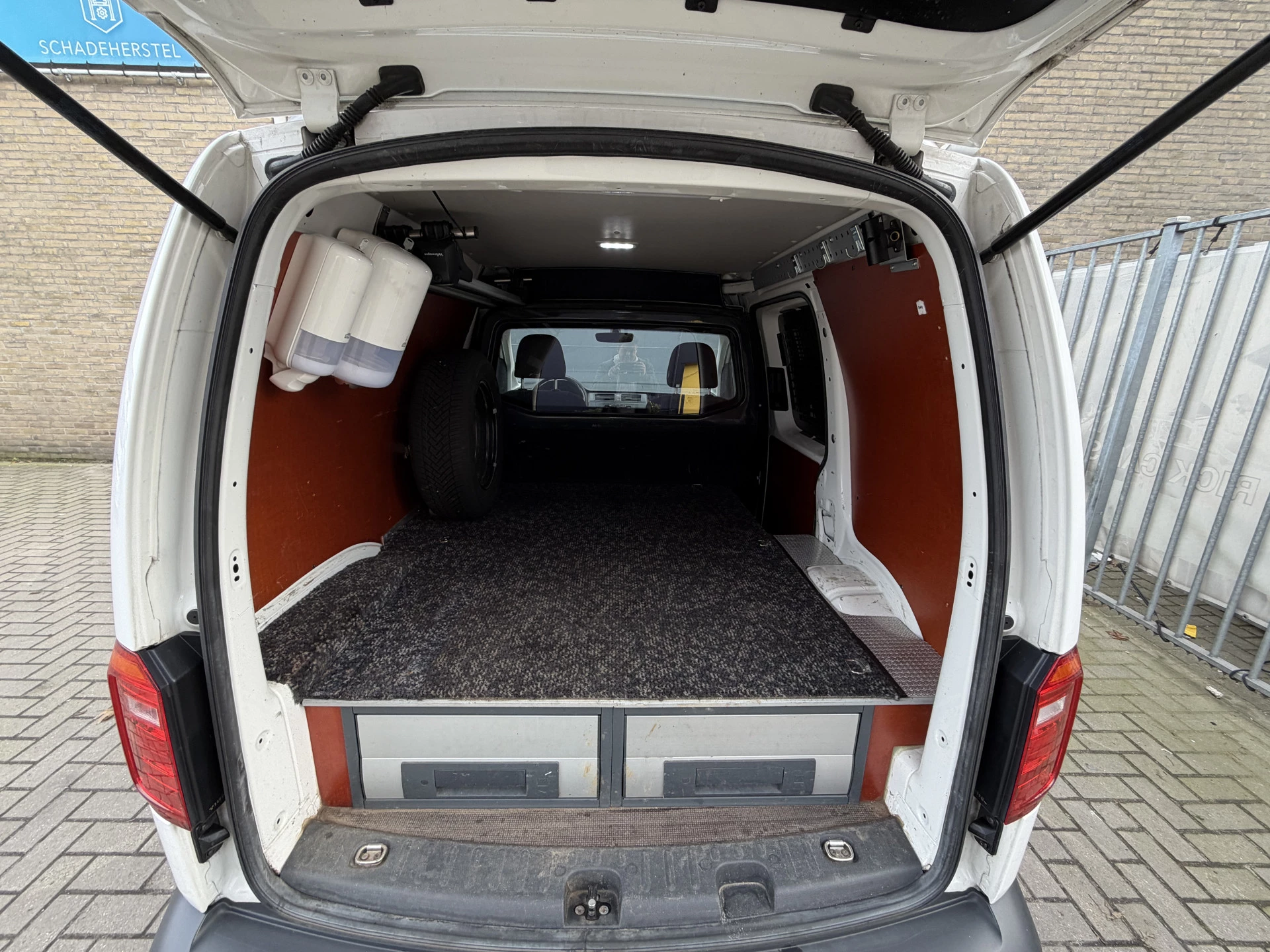 Hoofdafbeelding Volkswagen Caddy