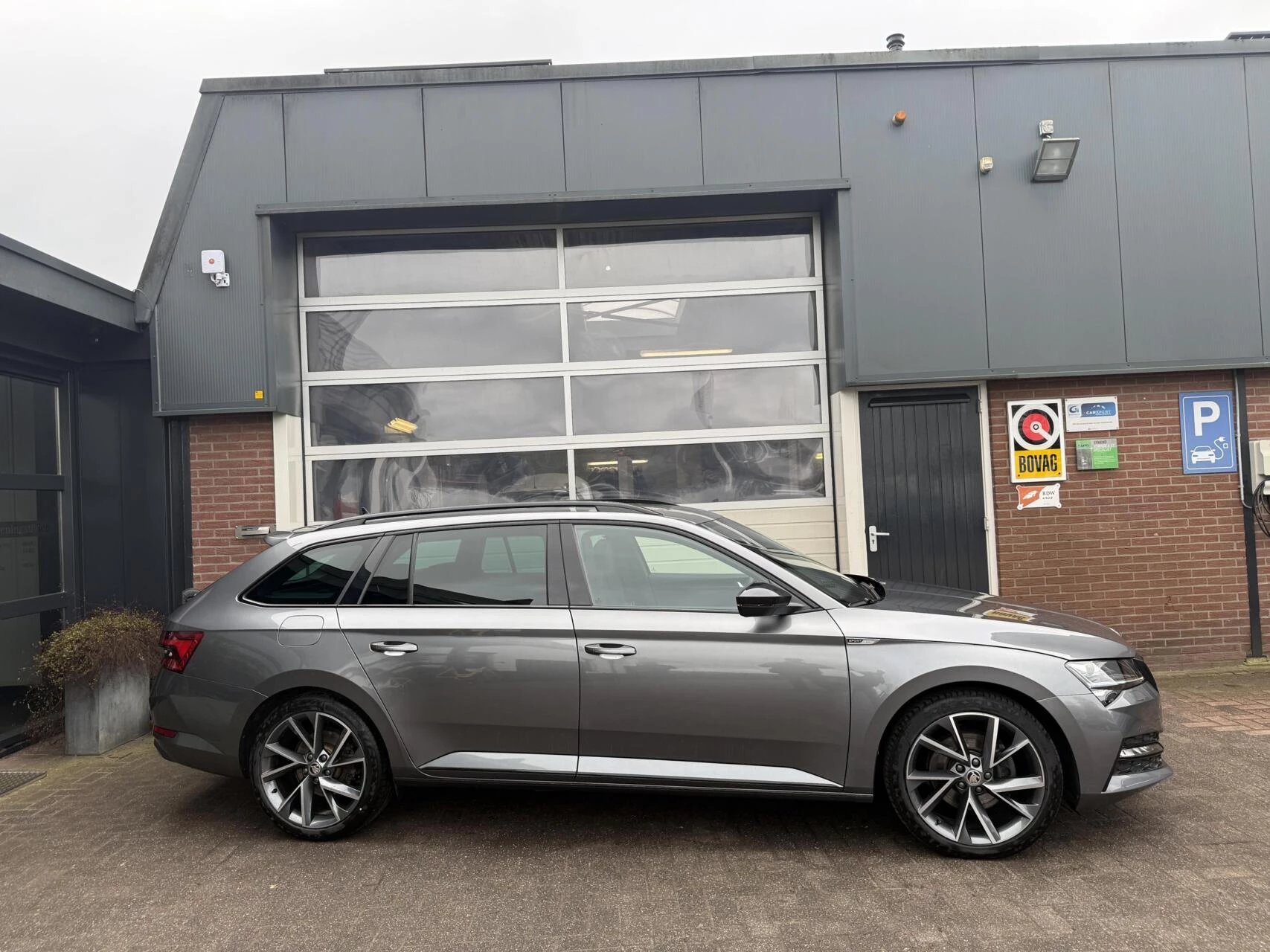 Hoofdafbeelding Škoda Superb