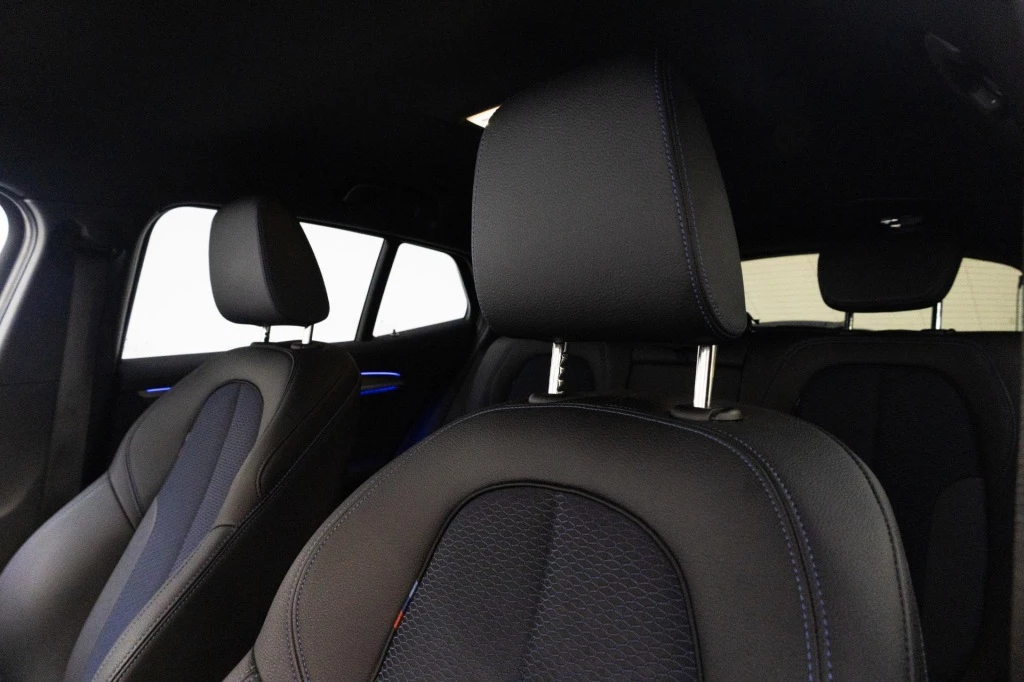 Hoofdafbeelding BMW X2