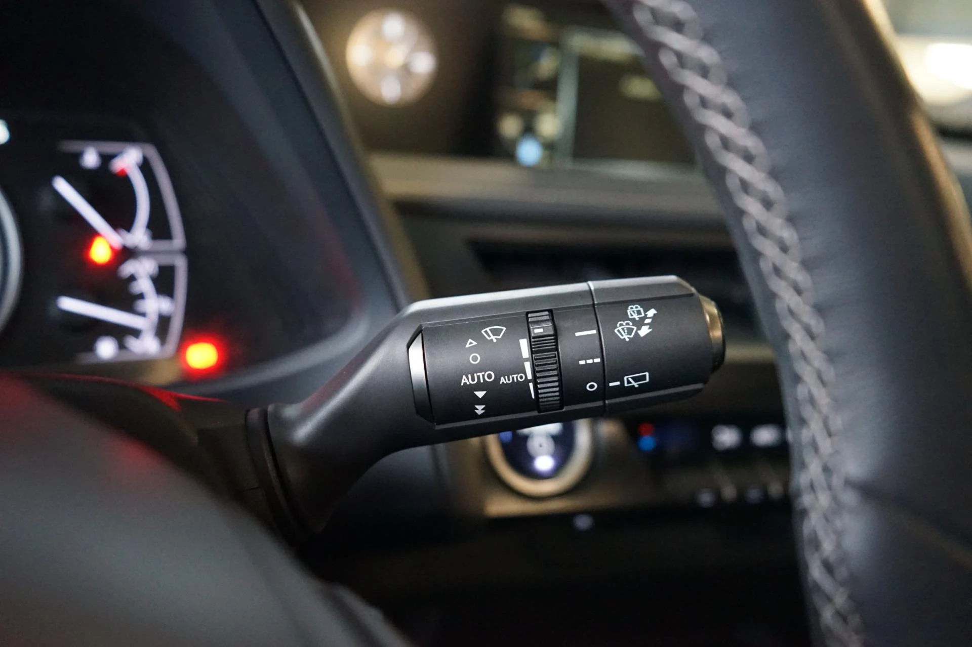 Hoofdafbeelding Lexus UX