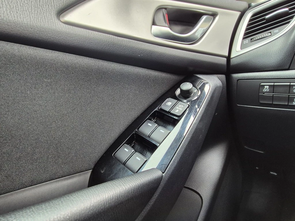 Hoofdafbeelding Mazda 3