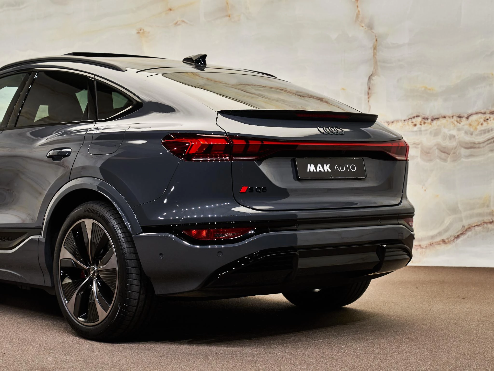 Hoofdafbeelding Audi SQ6 e-tron