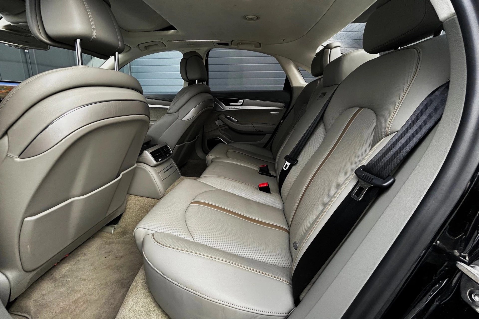 Hoofdafbeelding Audi A8