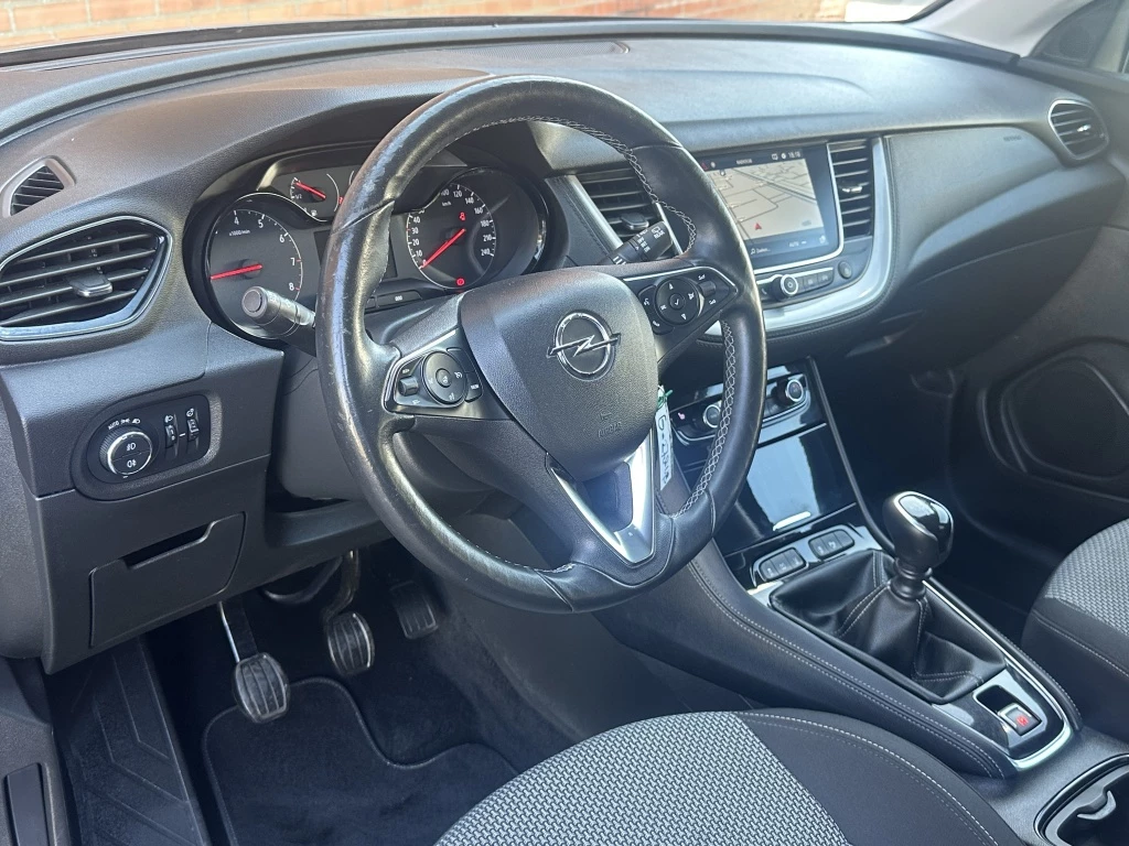 Hoofdafbeelding Opel Grandland X