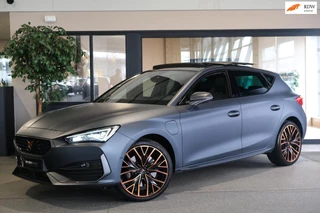 CUPRA Leon 1.4 e-Hybrid VZ Copper Edition 245PK Pano Navi Virtual ACC SportStuur