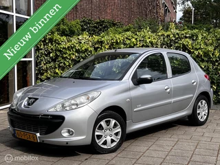 Peugeot 206 + 1.4 Millesim 200 AIRCO/PARKEERSENSOR/NIEUWEAPK