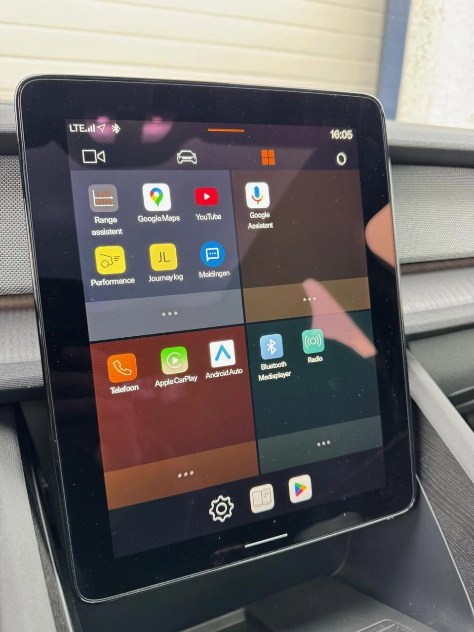 Hoofdafbeelding Polestar 2