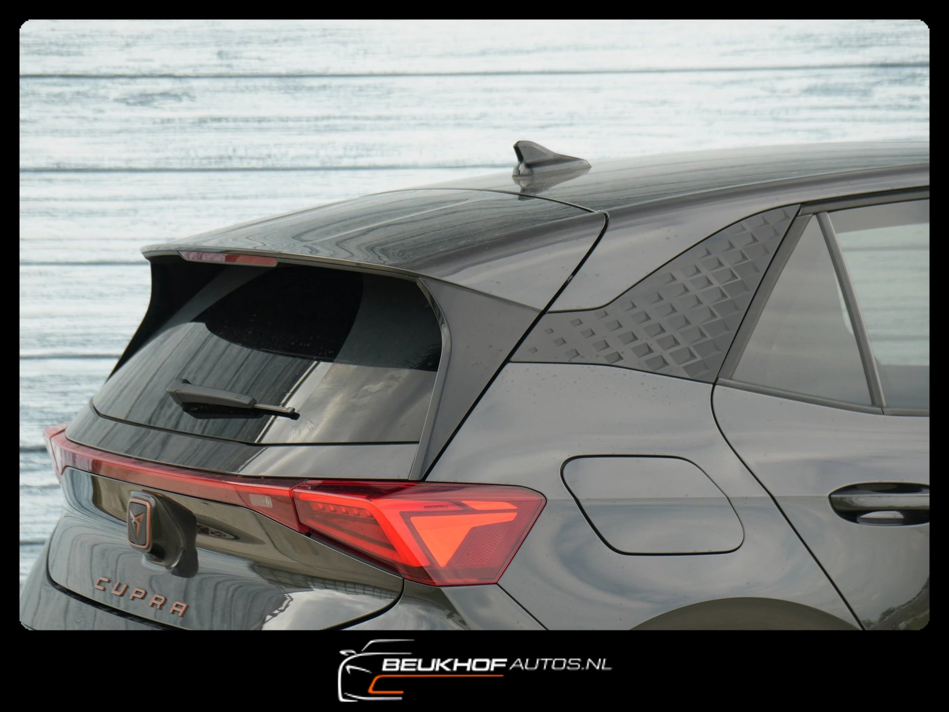 Hoofdafbeelding CUPRA Born