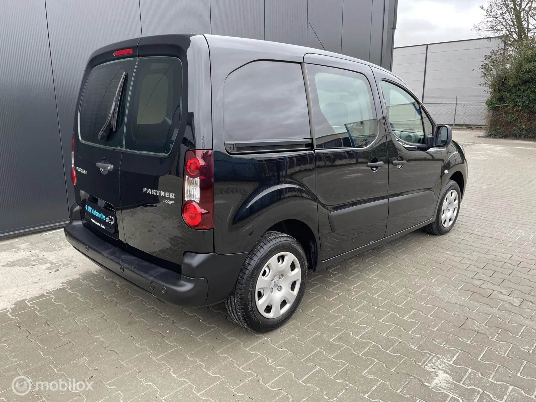 Hoofdafbeelding Peugeot Partner