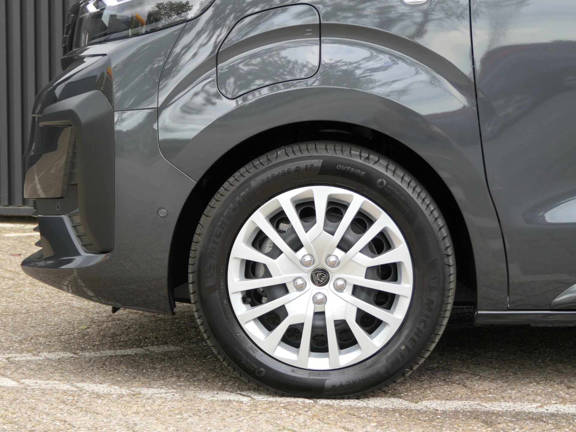 Hoofdafbeelding Peugeot e-Traveller