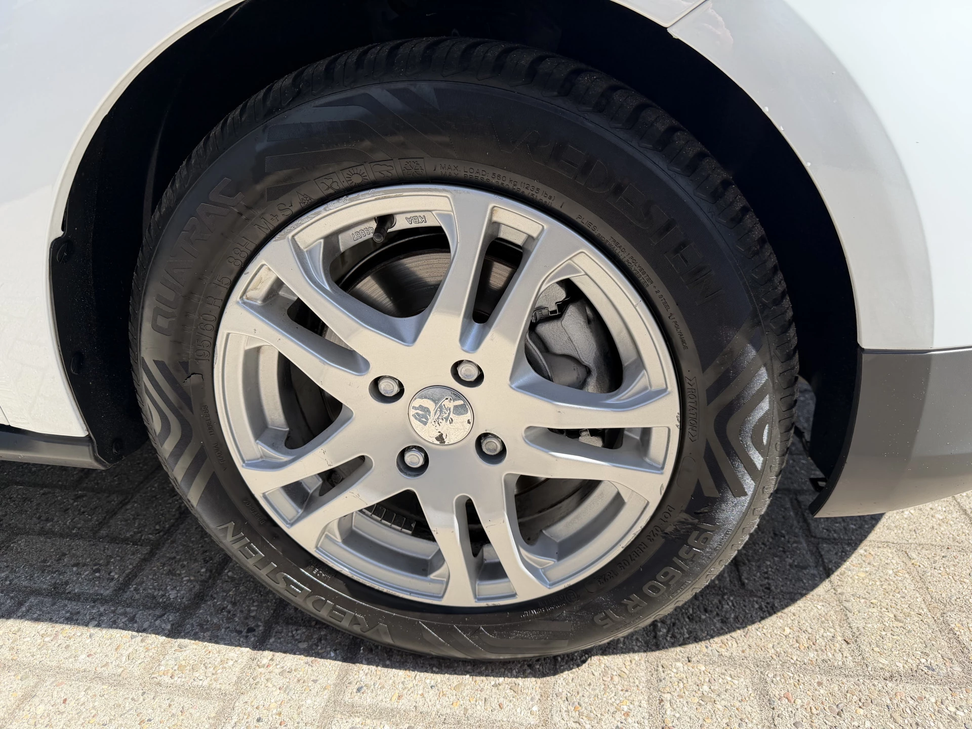 Hoofdafbeelding Ford Transit Courier