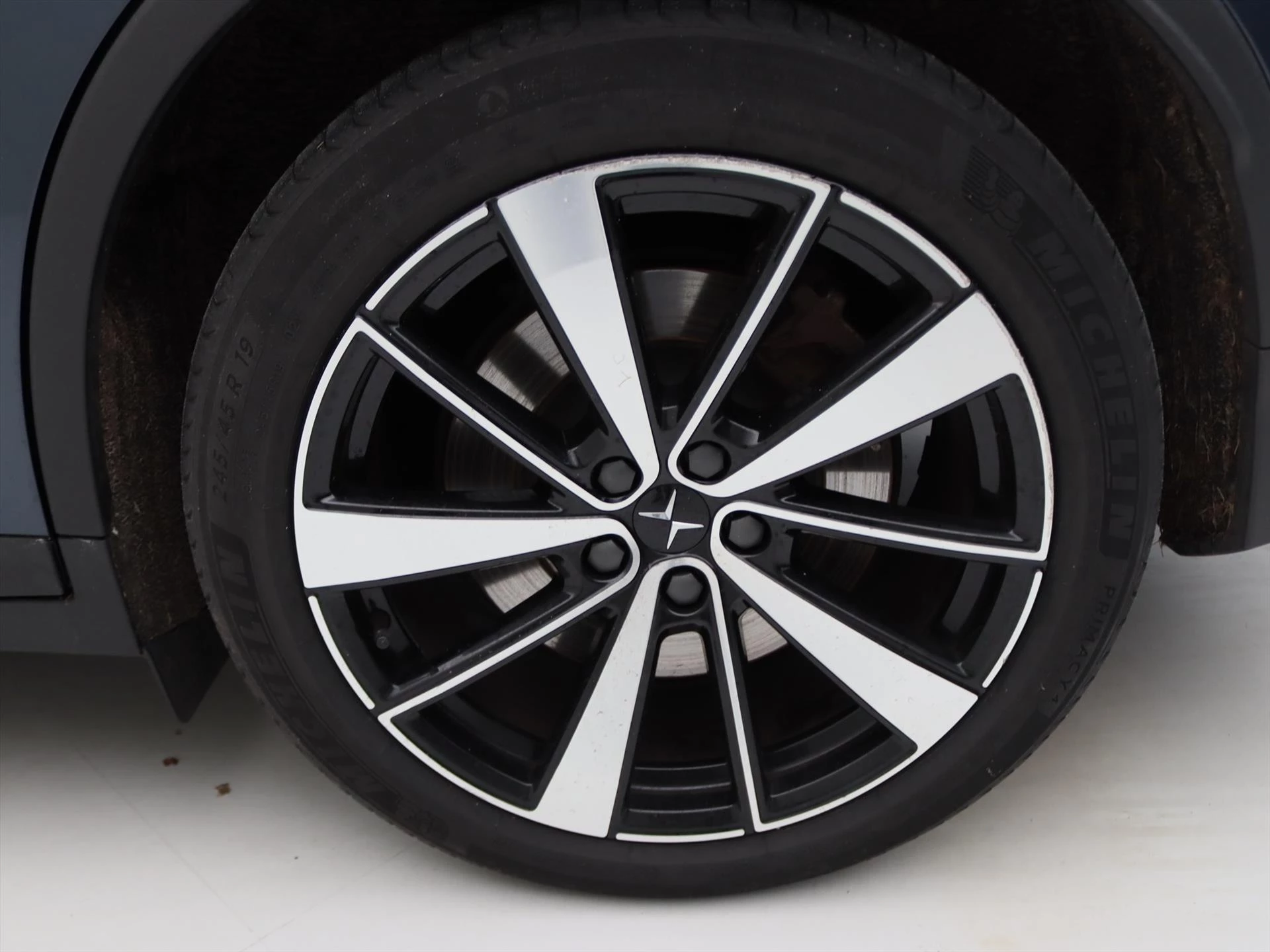 Hoofdafbeelding Polestar 2