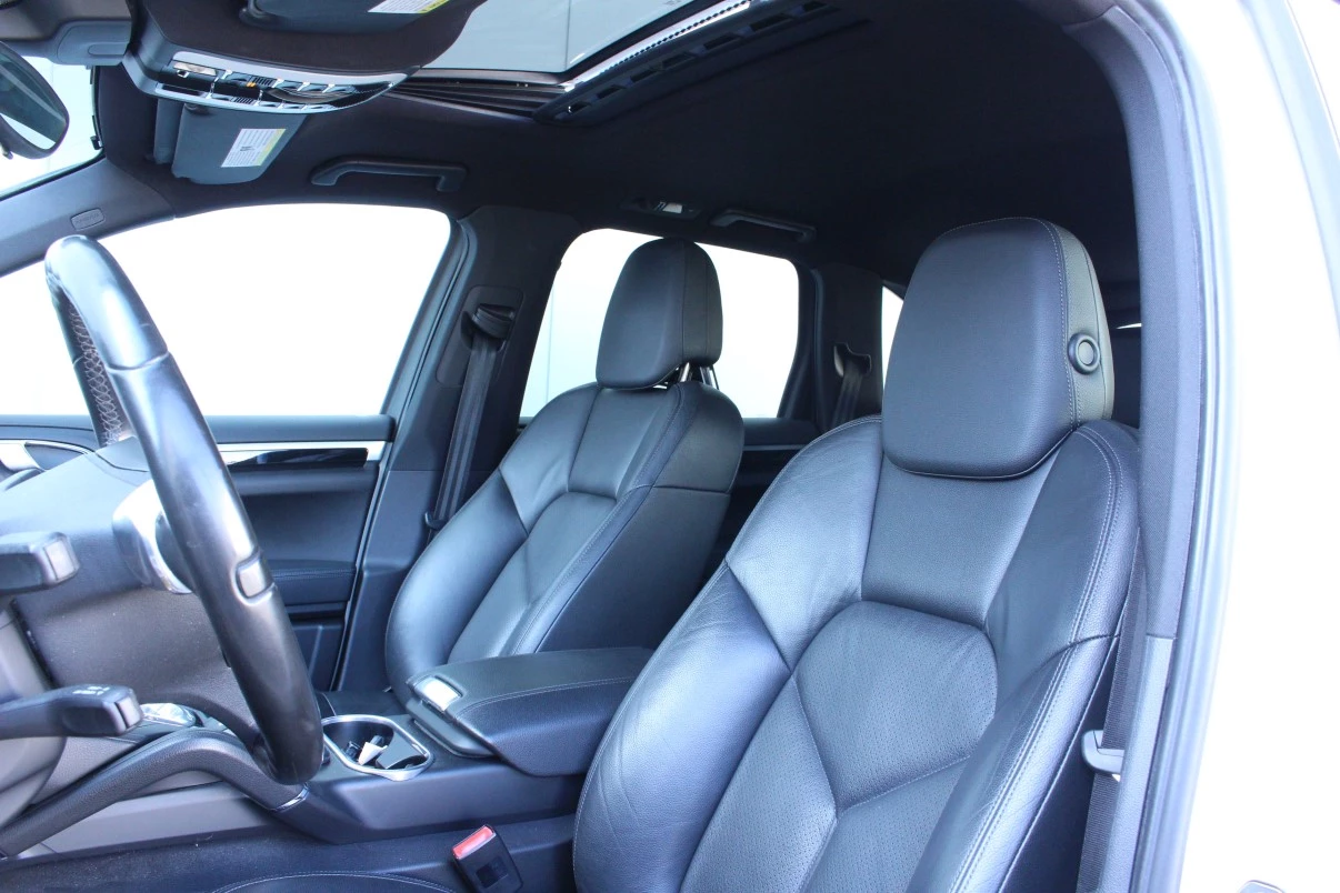 Hoofdafbeelding Porsche Cayenne