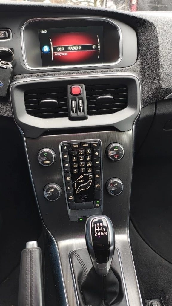 Hoofdafbeelding Volvo V40