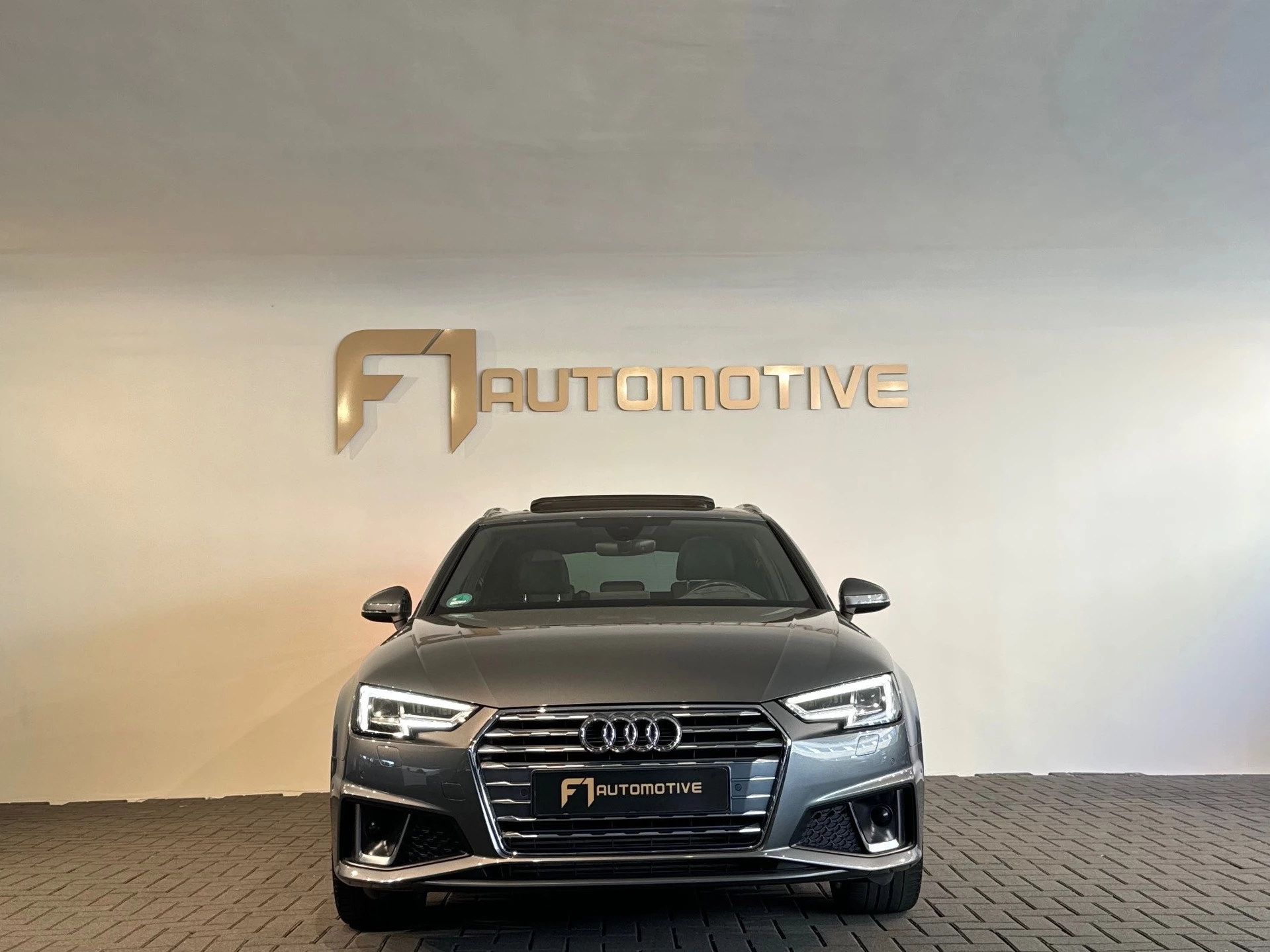 Hoofdafbeelding Audi A4