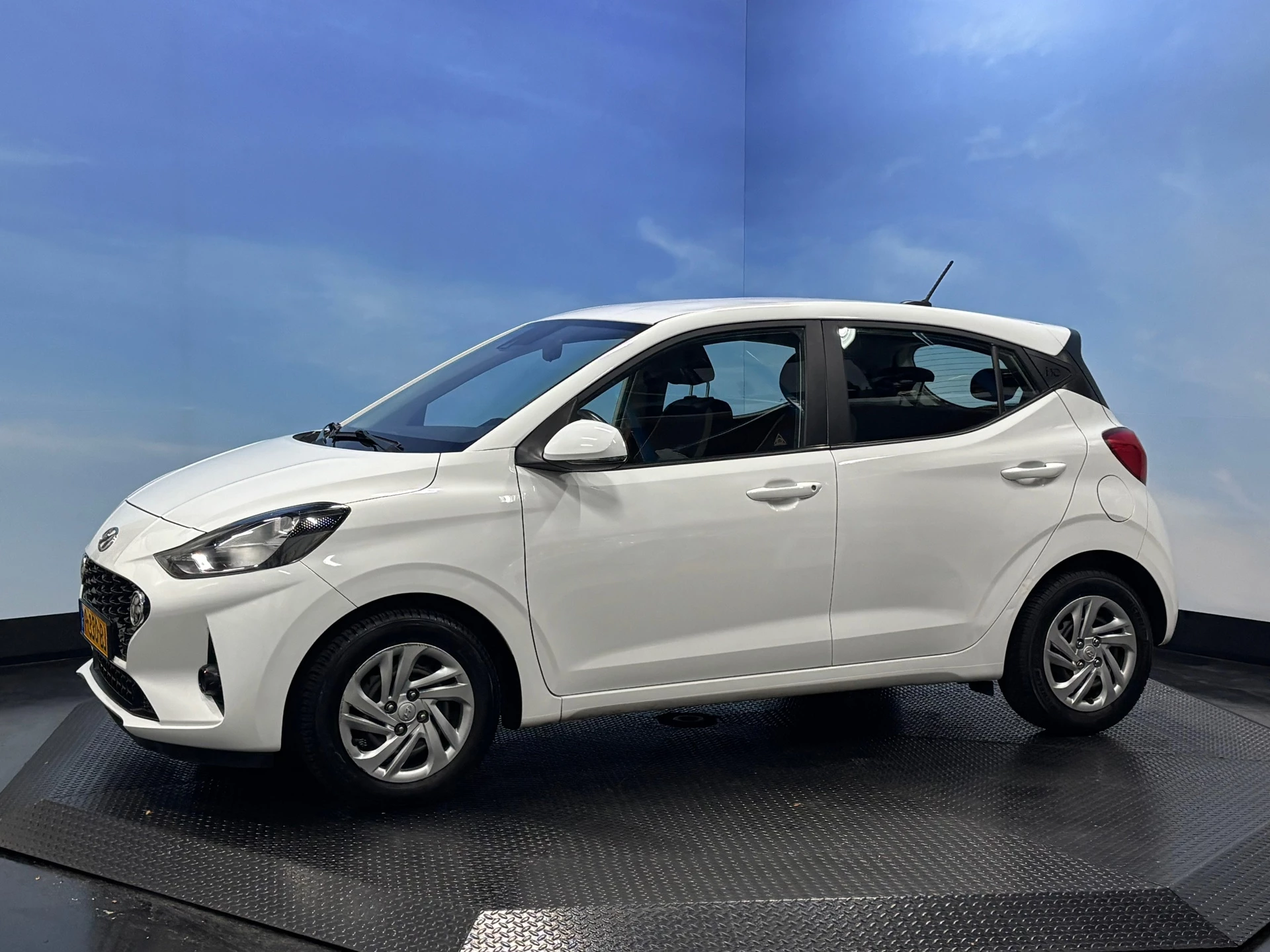 Hoofdafbeelding Hyundai i10