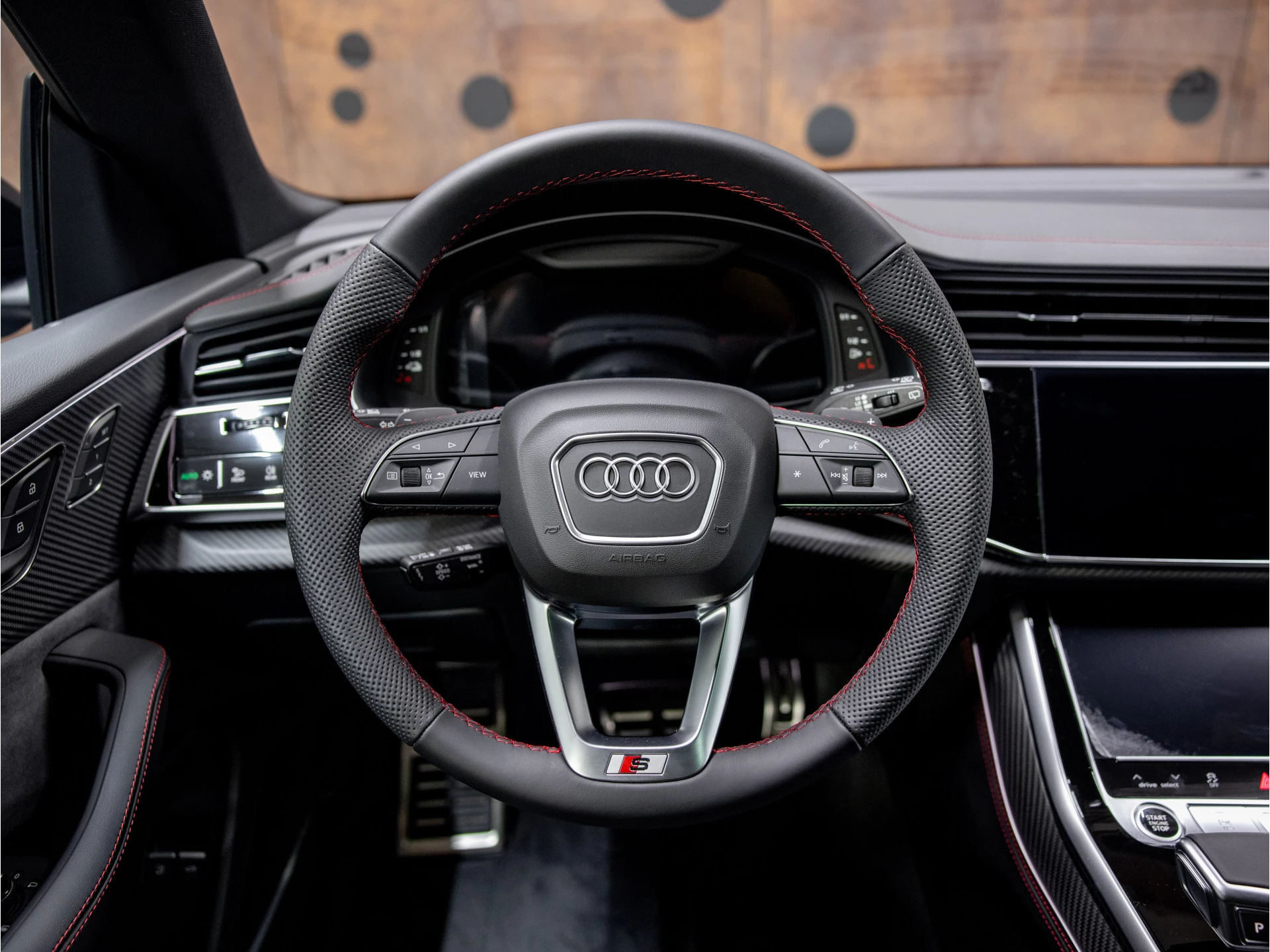 Hoofdafbeelding Audi Q8