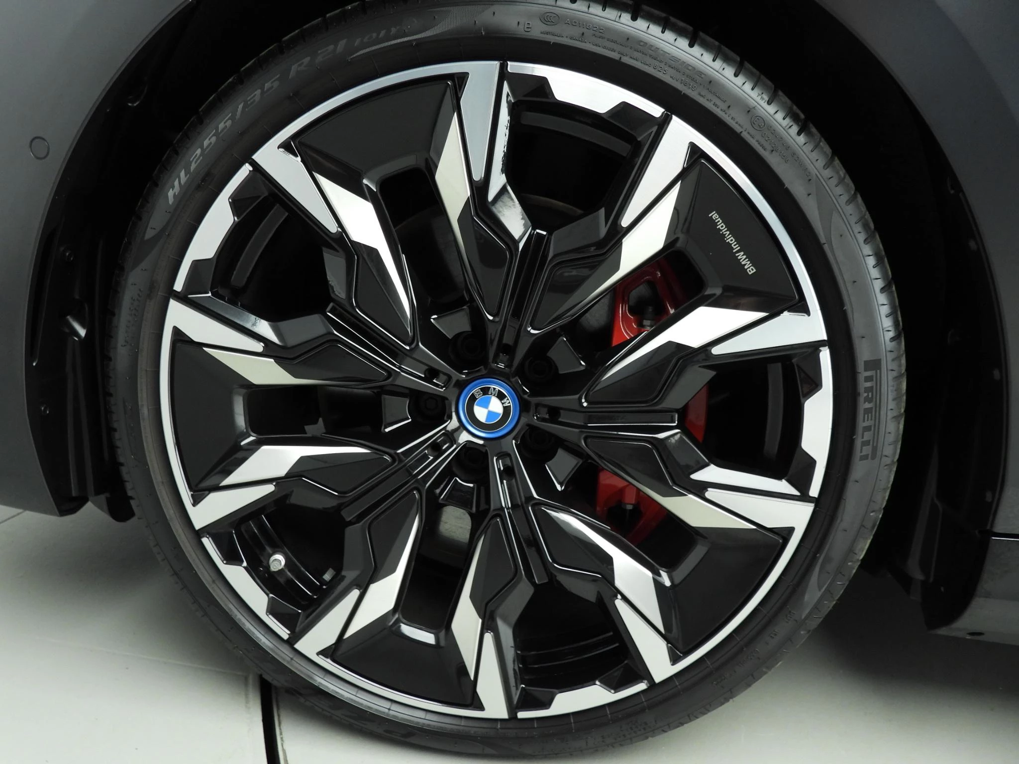 Hoofdafbeelding BMW i5