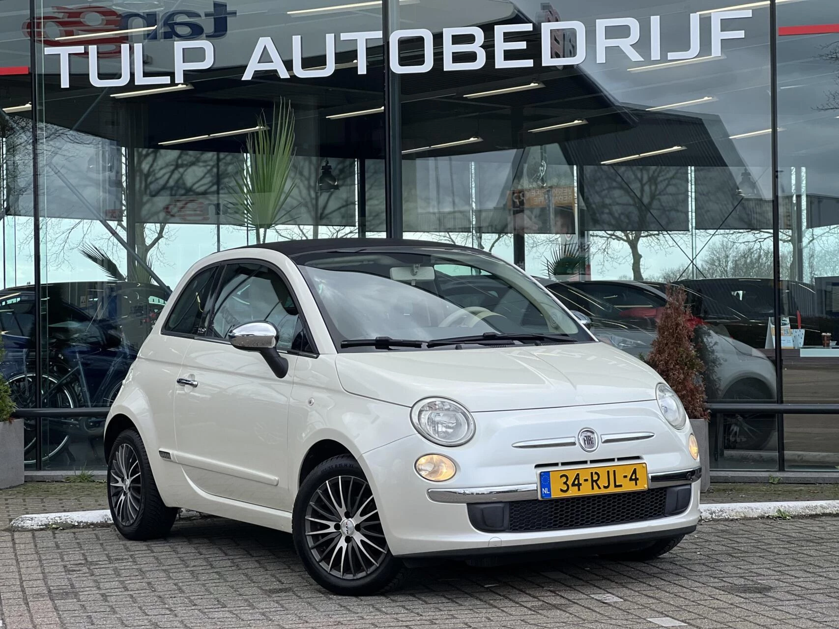 Hoofdafbeelding Fiat 500C
