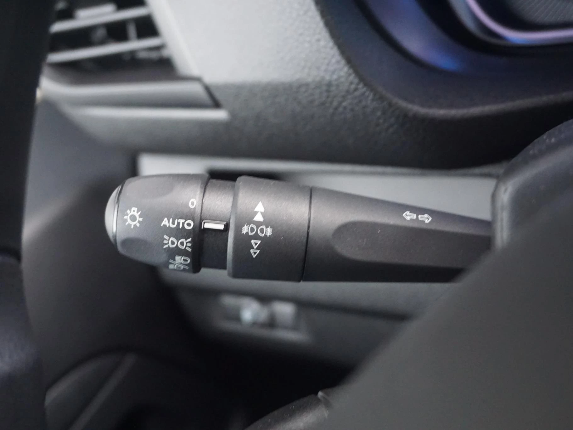 Hoofdafbeelding Peugeot e-Expert