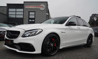 Hoofdafbeelding Mercedes-Benz C-Klasse Mercedes-Benz C-klasse Estate 63 AMG S 510PK | Burmester | Panorama | Leder/Alcantara | C63S | Adaptieve cruise | Camera | NAP |