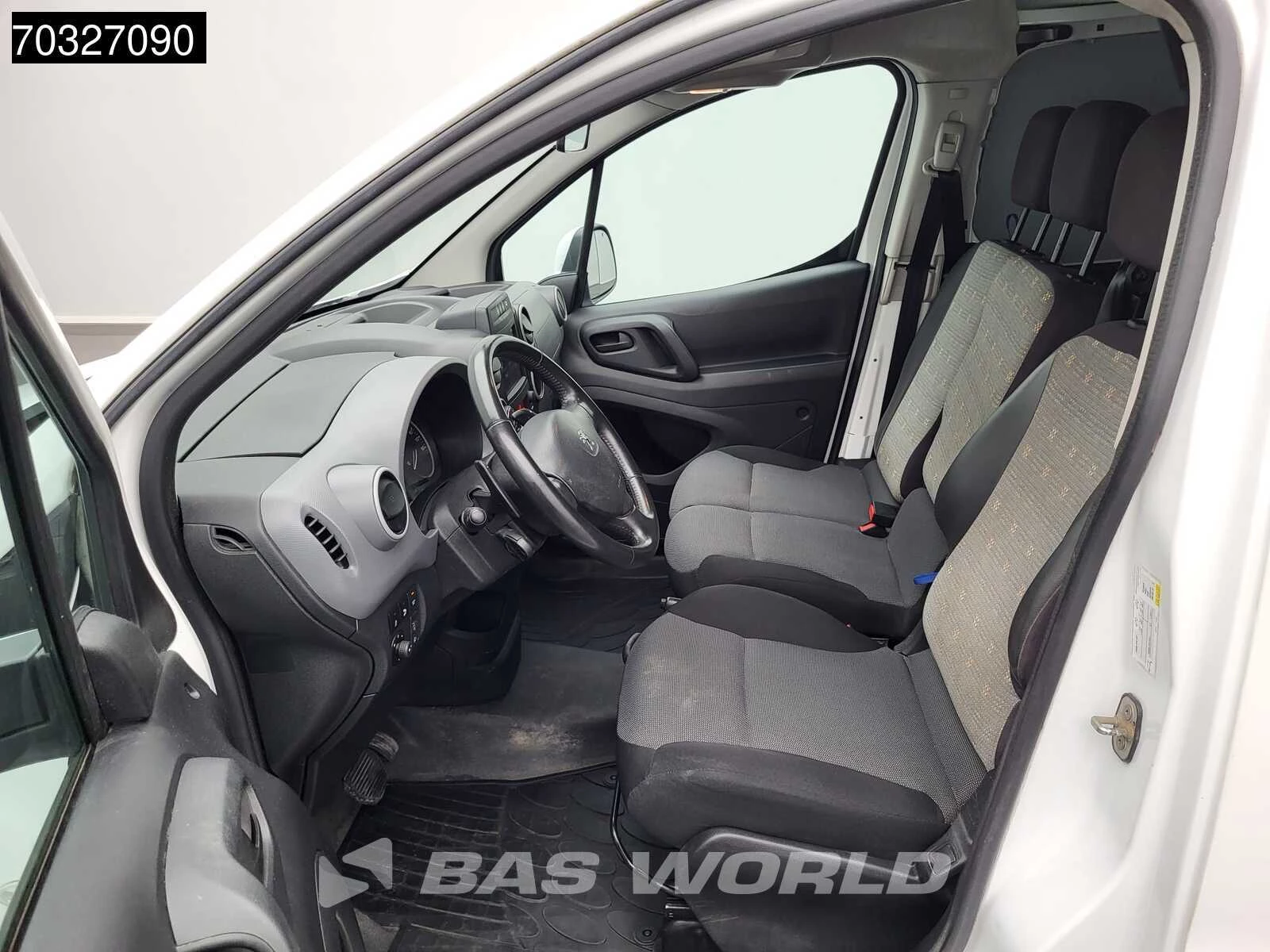 Hoofdafbeelding Peugeot Partner