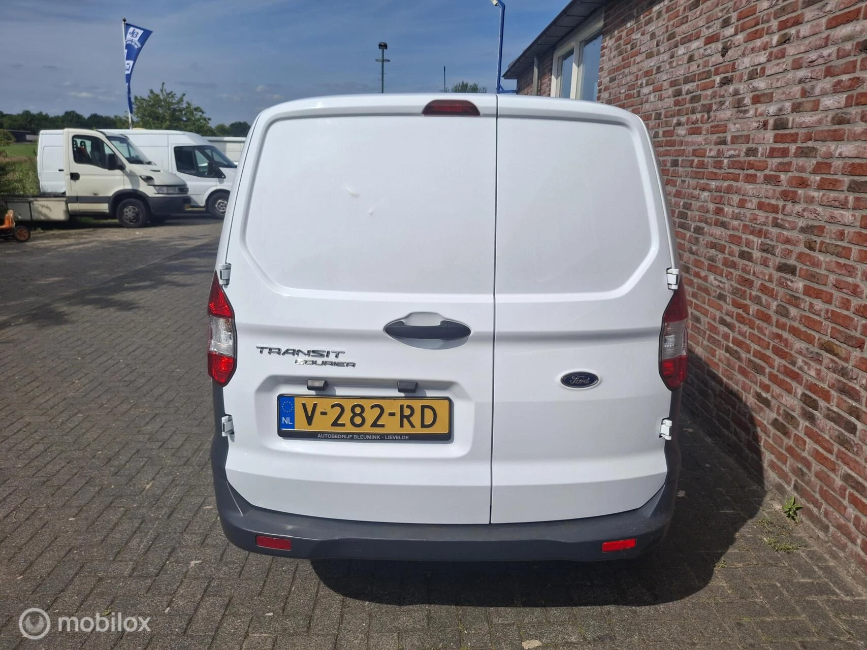 Hoofdafbeelding Ford Transit Courier
