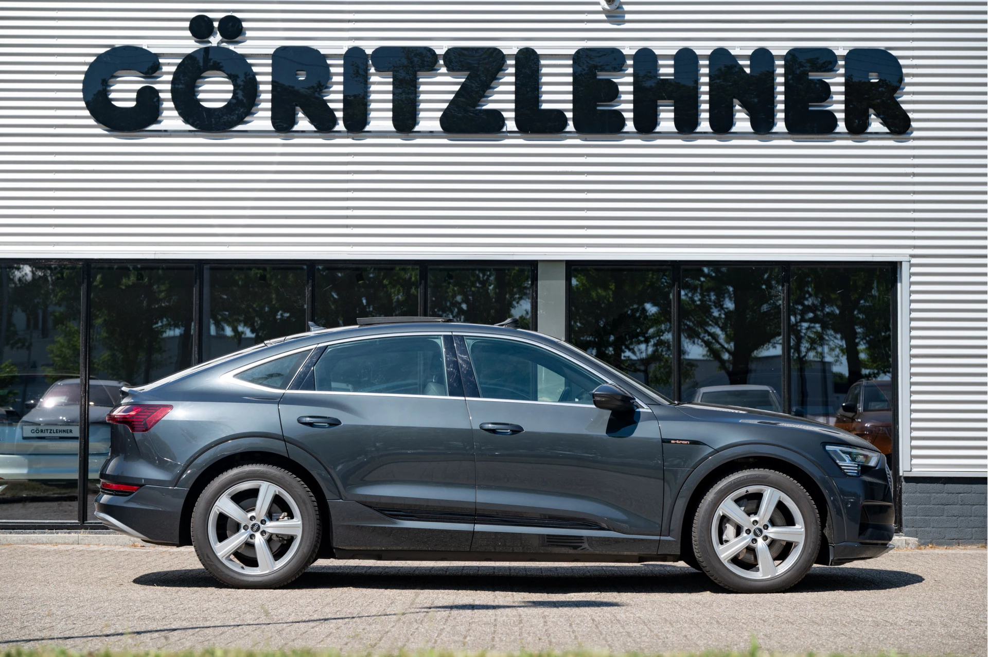 Hoofdafbeelding Audi e-tron